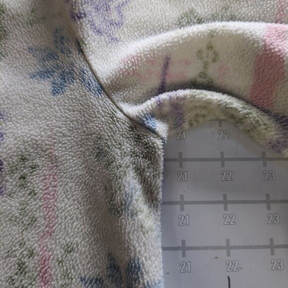 Liz Claiborne Fleece Sweater Womens PM Petite White Cottage Villager Sport - Picture 7 of 8